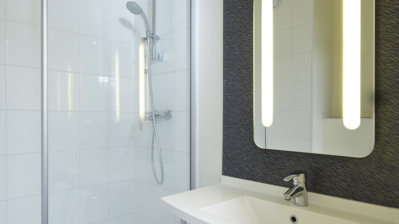 Photo of Others in Luce