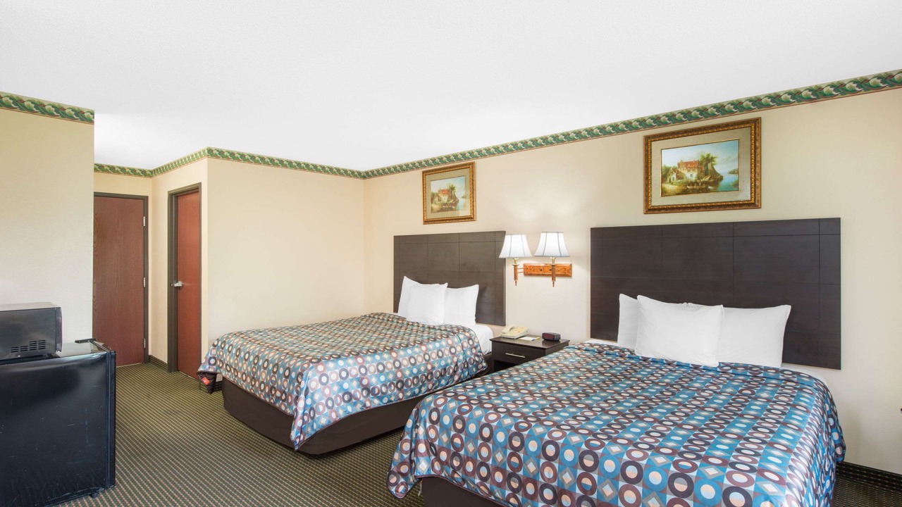 Photo of Bedroom in Sullivan