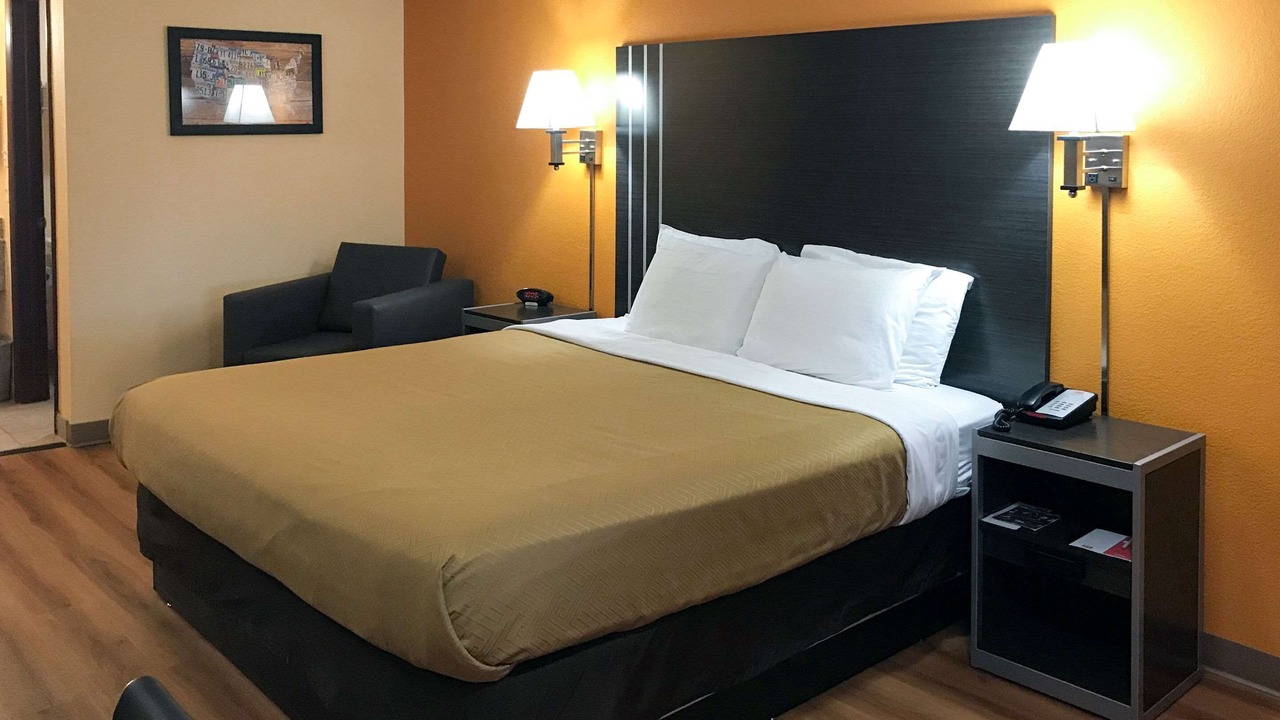 Photo of Bedroom in Purcell