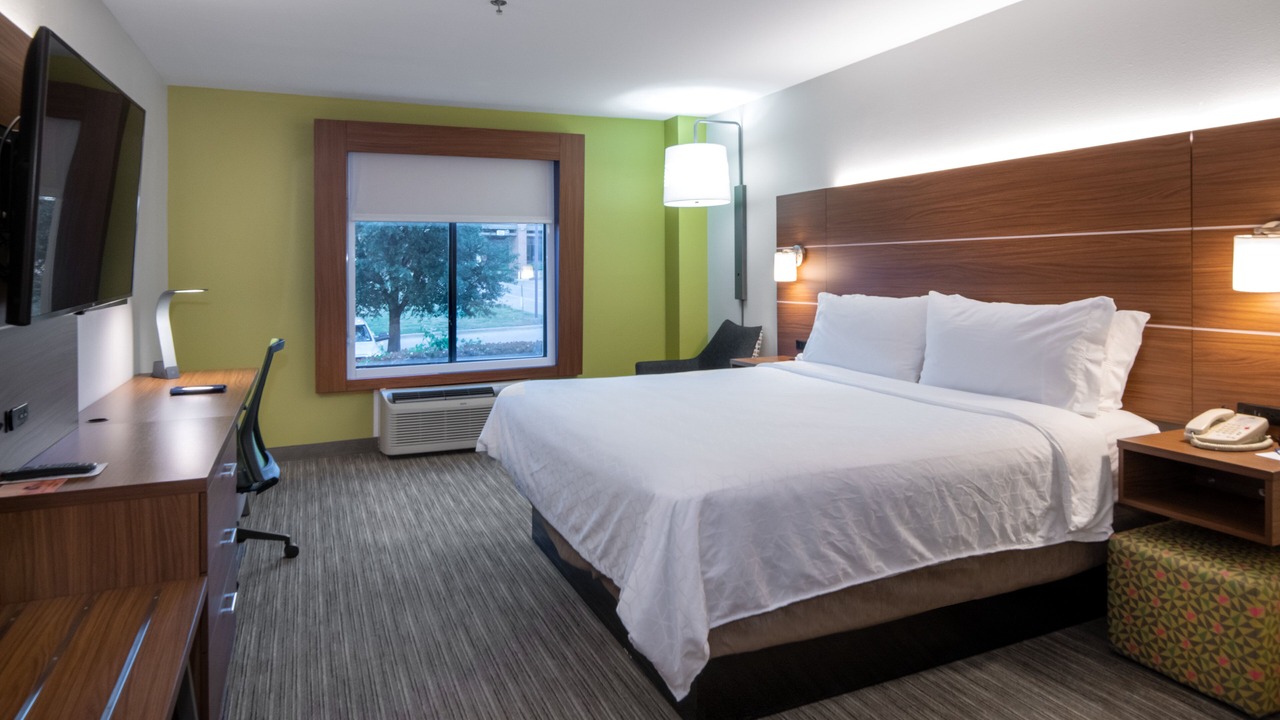 Photo of Bedroom in South Arlington