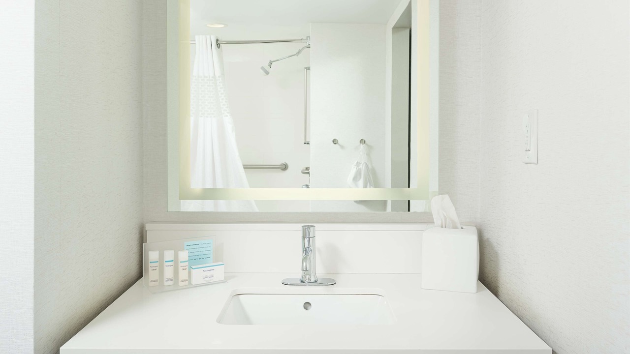 Photo of Bathroom in Oak Ridge