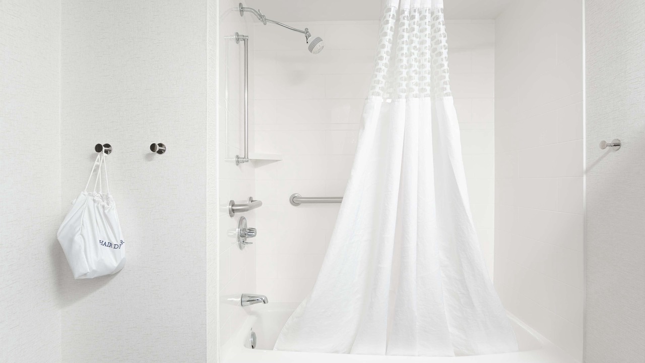 Photo of Bathroom in Oak Ridge