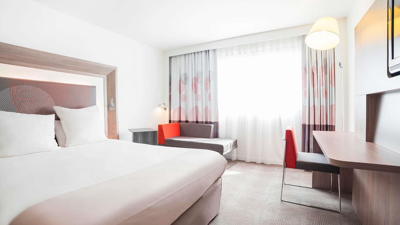 Photo of Bedroom in Carquefou