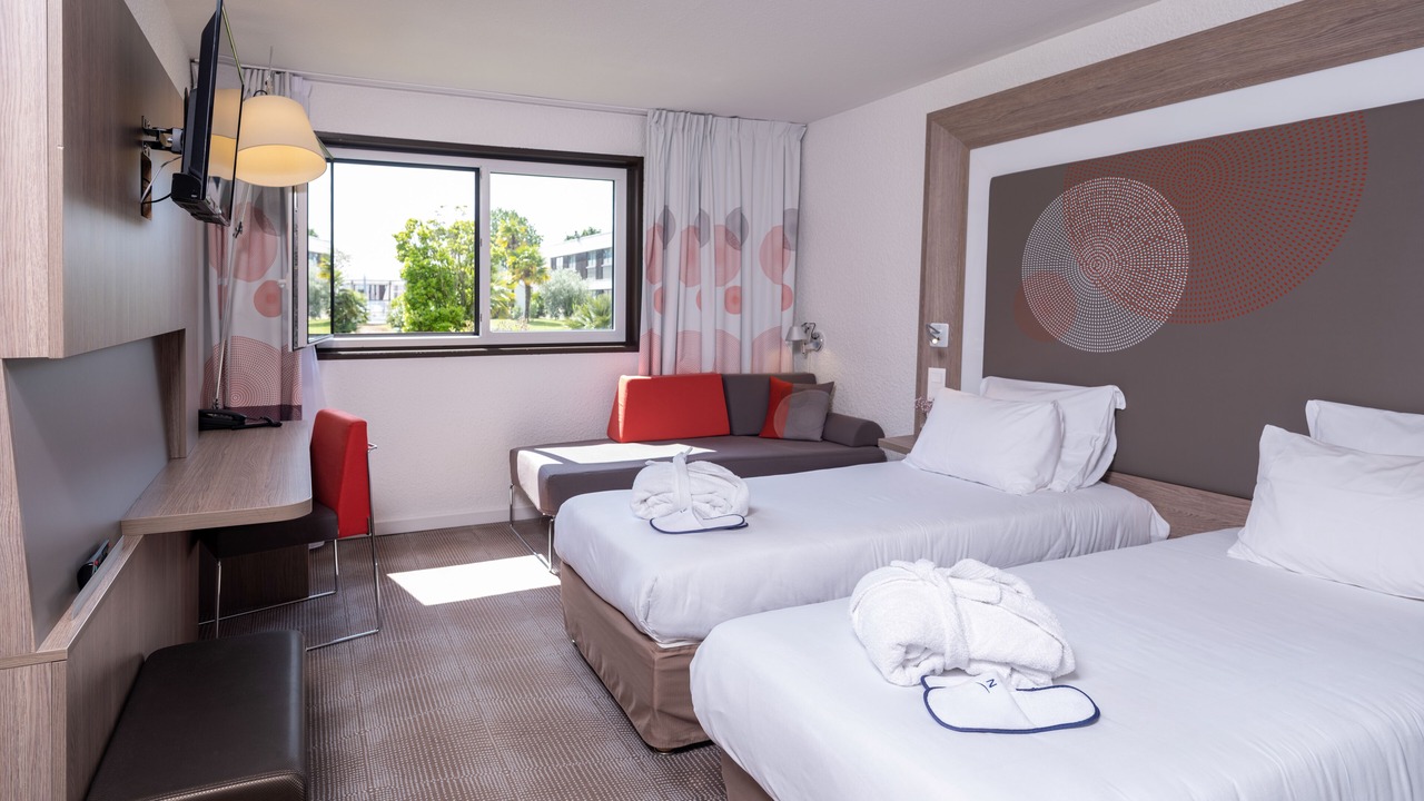 Photo of Bedroom in Carquefou