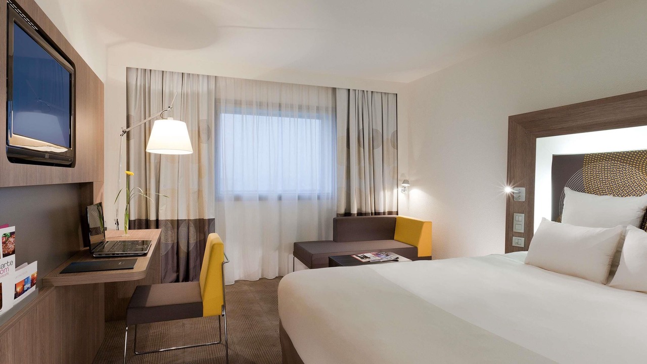 Photo of Bedroom in Carquefou
