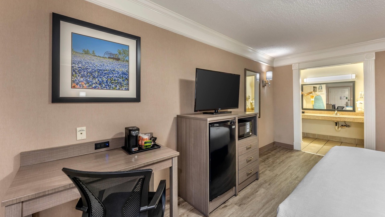 Photo of Bedroom in Marble Falls