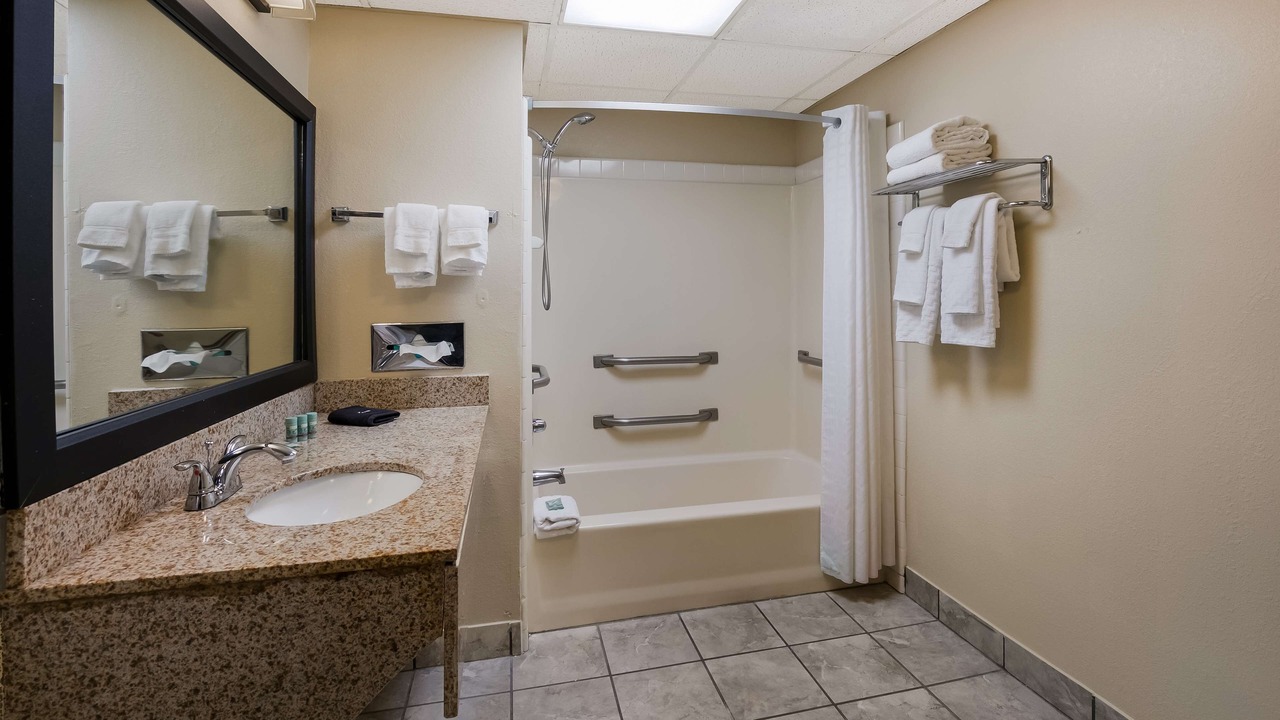 Photo of Bathroom in Blairsville