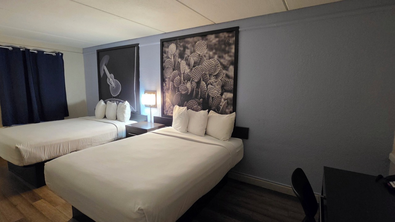 Photo of Bedroom in East Congress