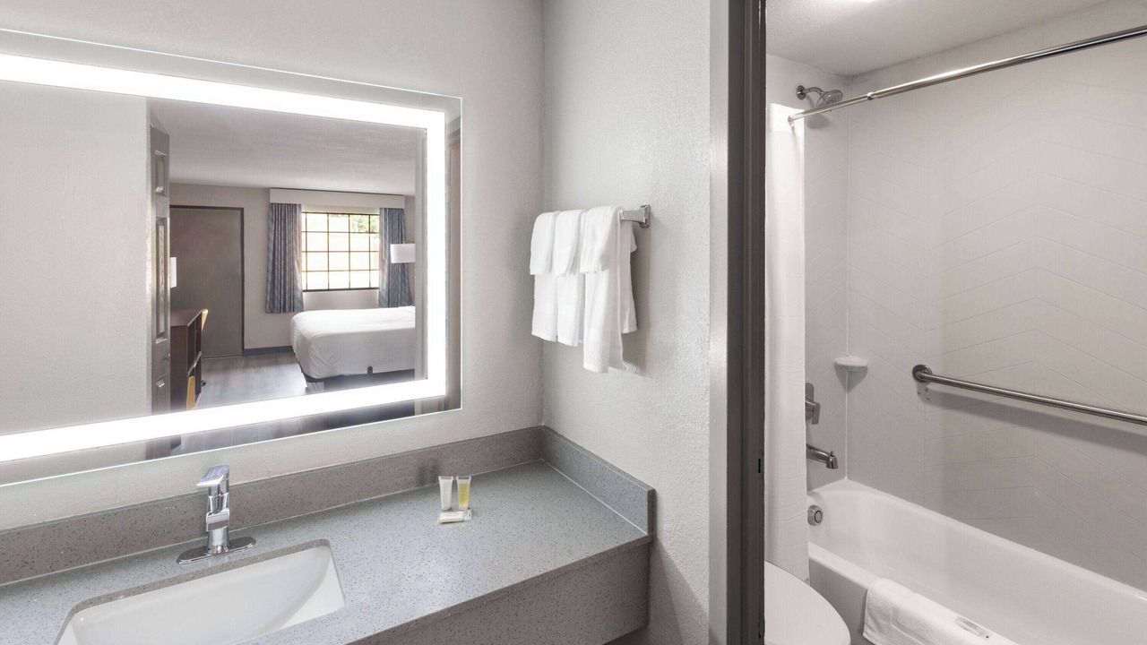 Photo of Bathroom in Vicksburg