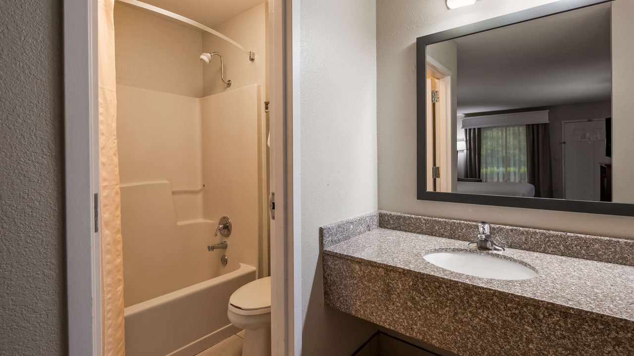 Photo of Bathroom in Newnan