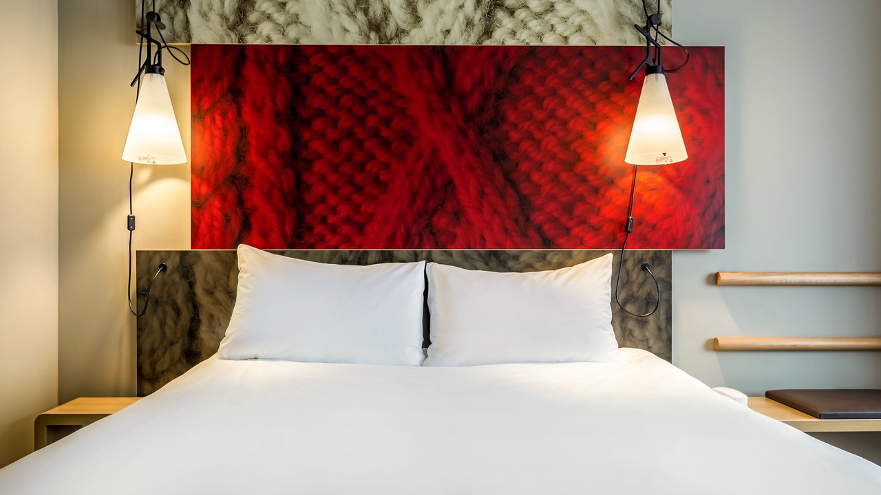 Photo of Bedroom in Royallieu Pompidou