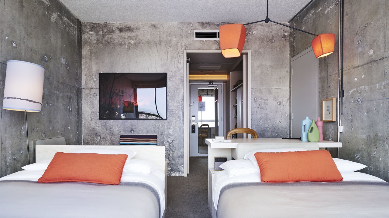 Photo of Bedroom in Wilshire Center