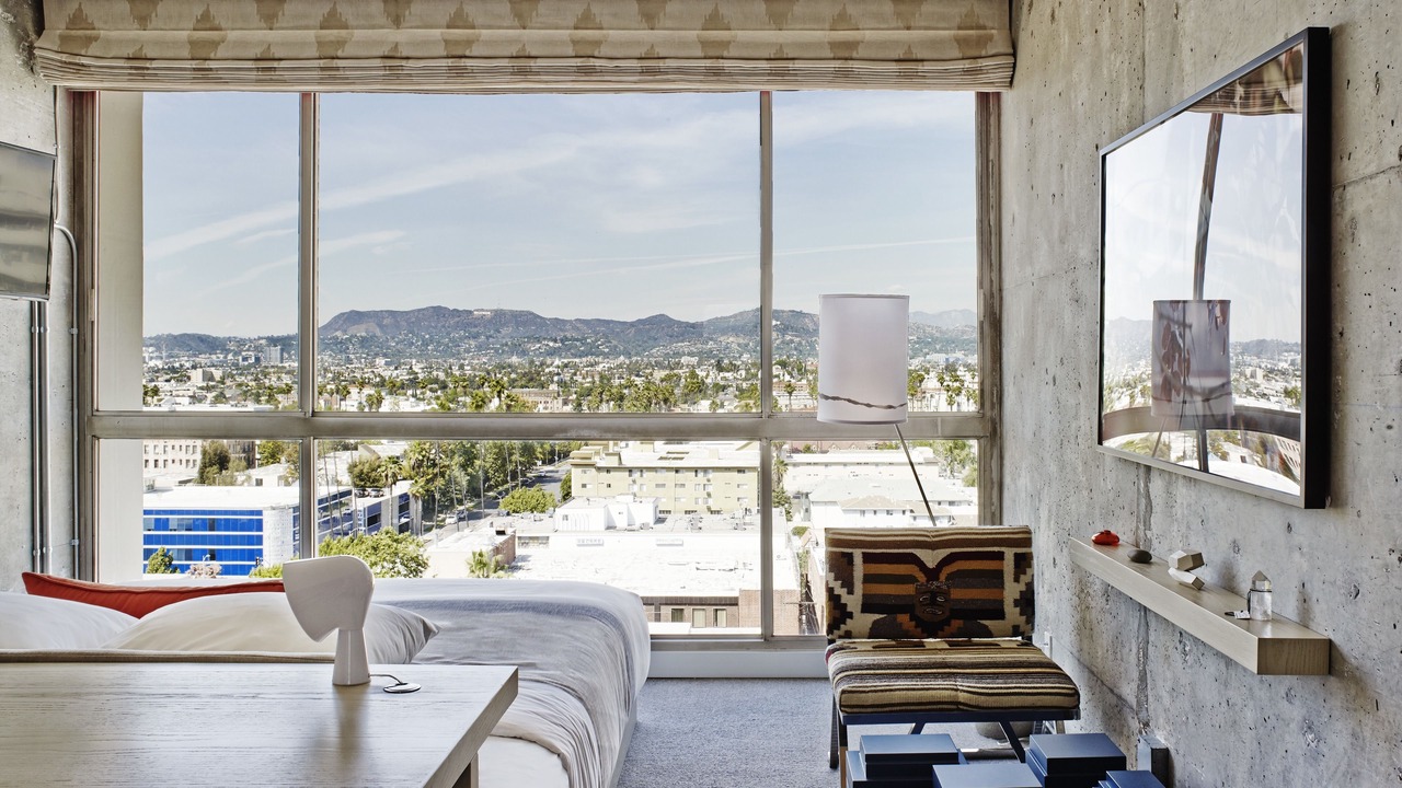 Photo of Bedroom in Wilshire Center