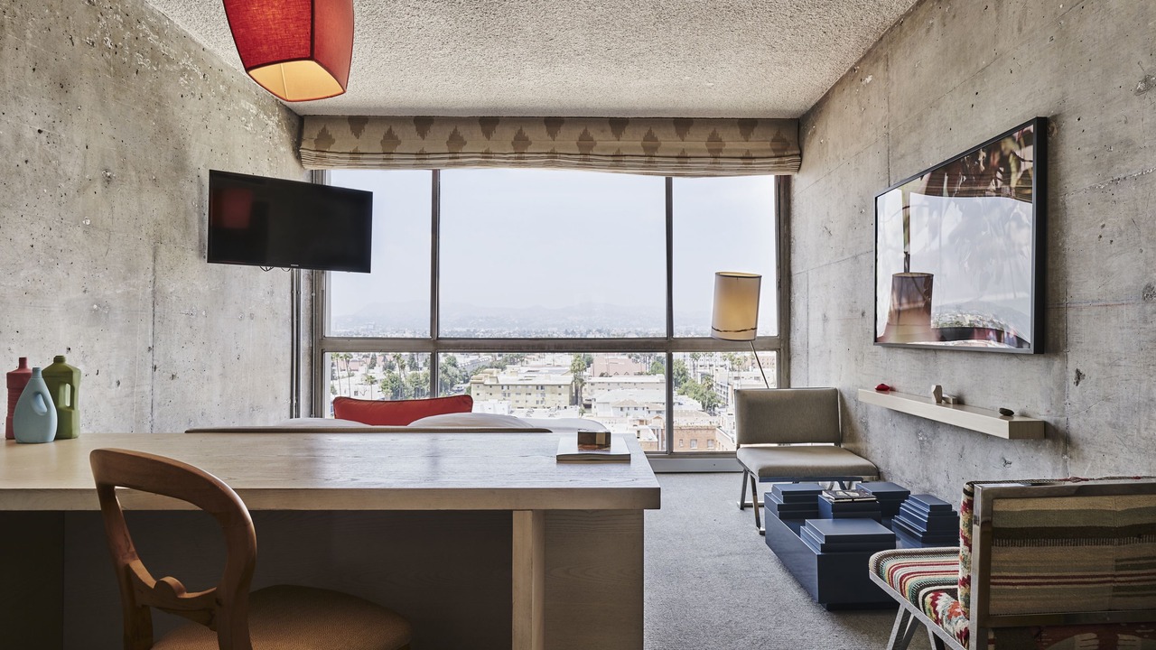 Photo of Bedroom in Wilshire Center