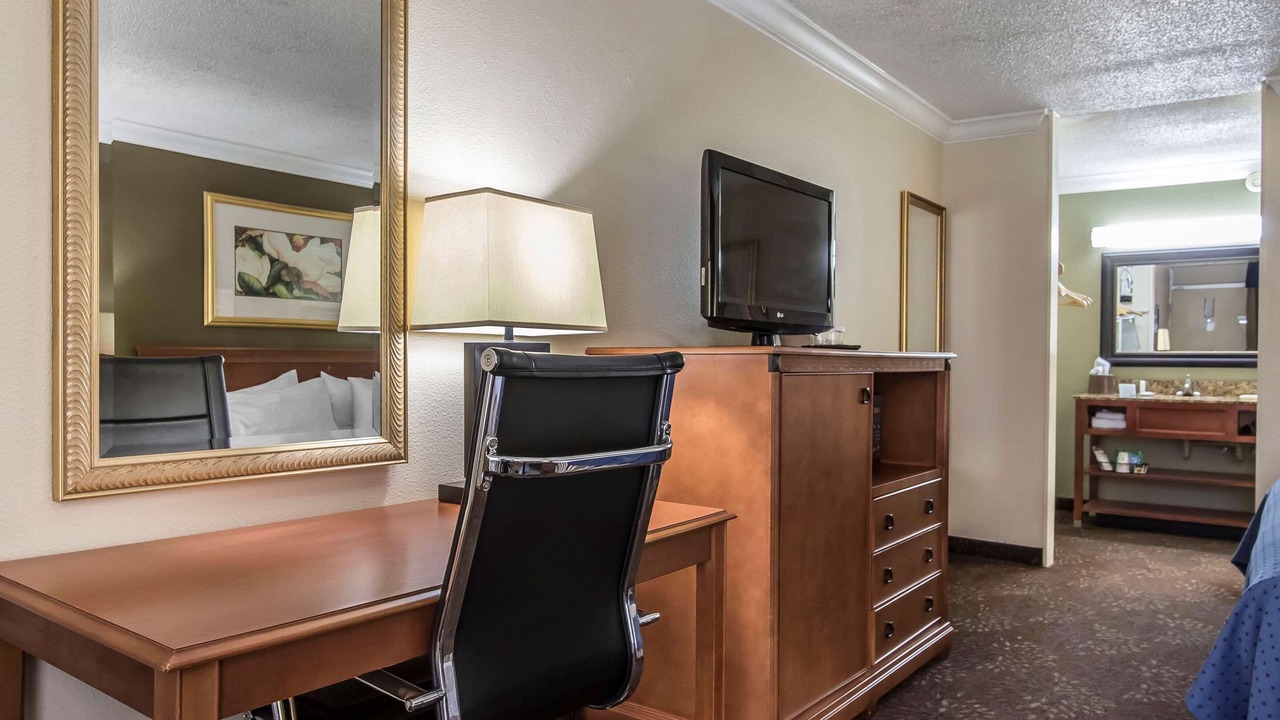 Photo of Bedroom in Morgan City