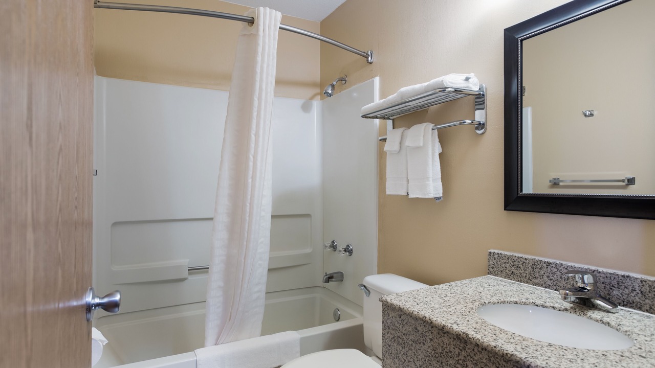 Photo of Bathroom in Painted Post