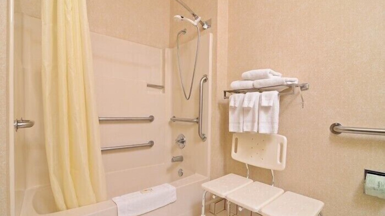 Photo of Bathroom in Cedar Rapids