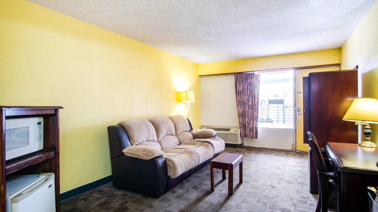 Photo of Bedroom in Hutchinson