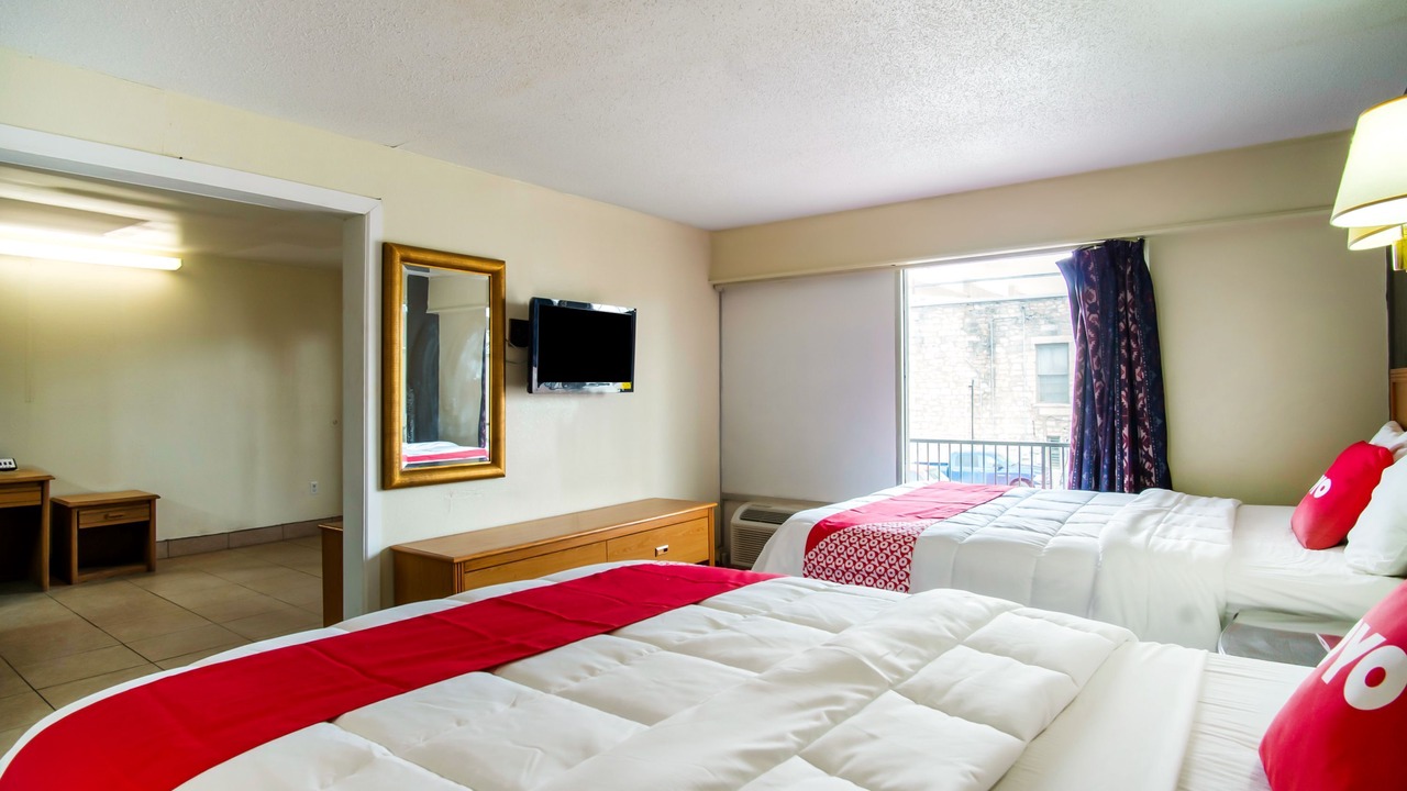 Photo of Bedroom in Hutchinson