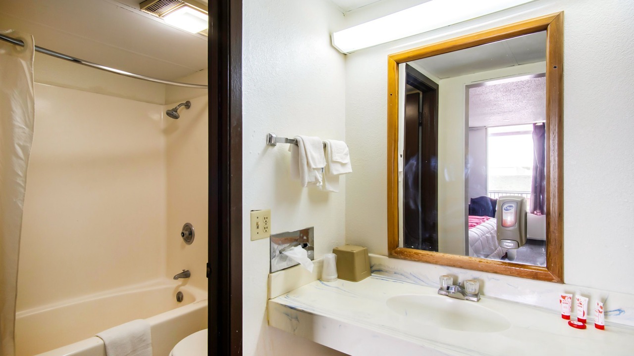 Photo of Bathroom in Hutchinson