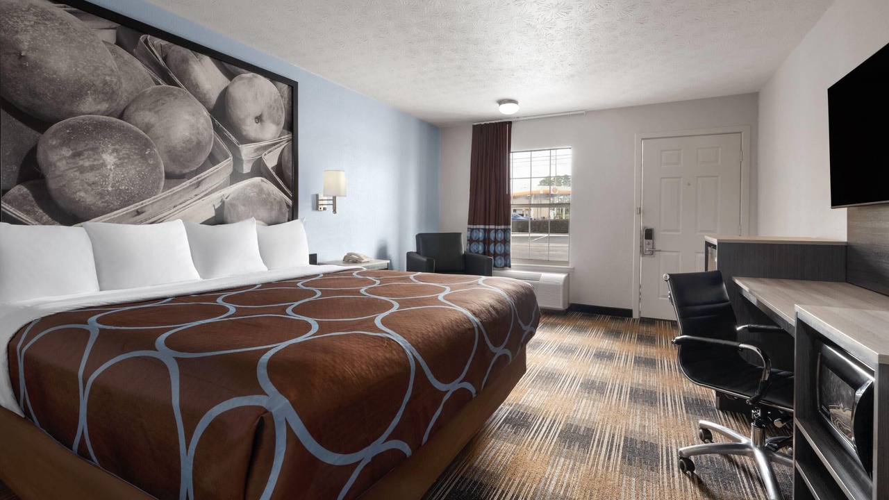 Photo of Bedroom in Covington