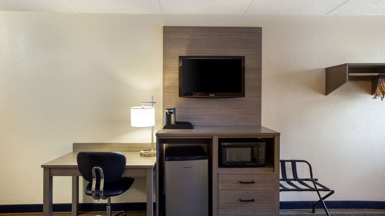 Photo of Bedroom in Colonie