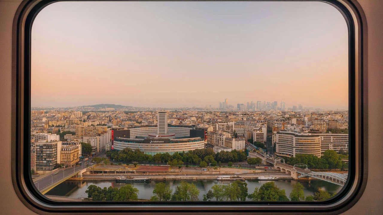 Photo of Bedroom in Grenelle