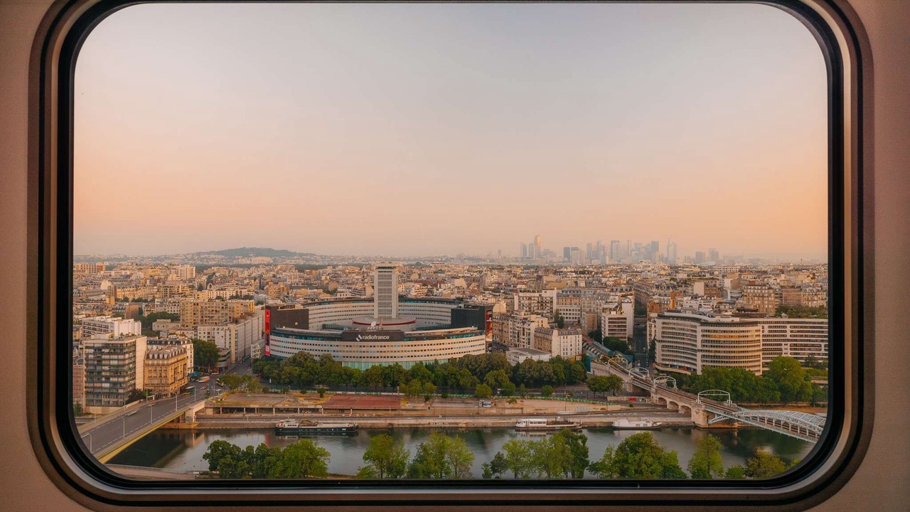 Photo of Bedroom in Grenelle