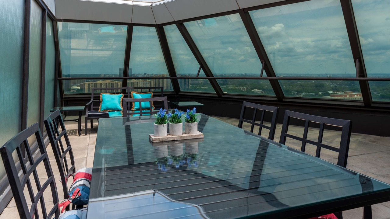 Photo of Others in Alexandria West