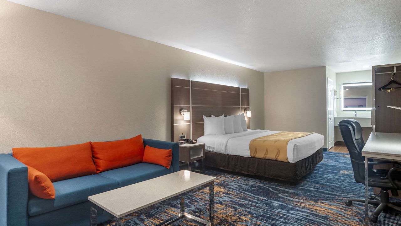 Photo of Bedroom in Blythe