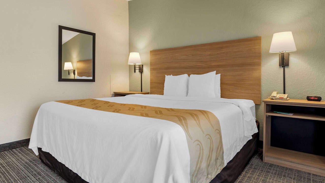 Photo of Bedroom in South Main