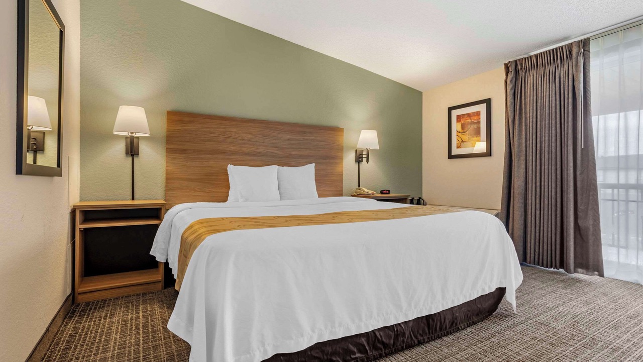 Photo of Bedroom in South Main