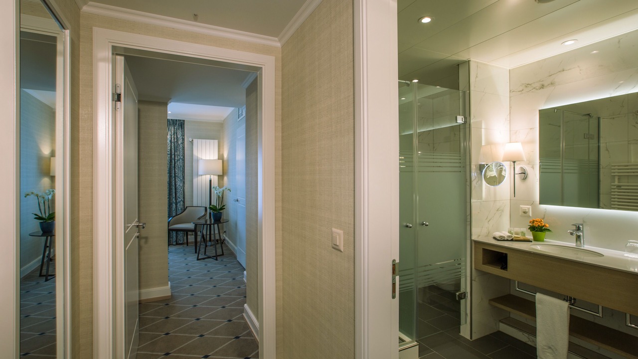 Photo of Bathroom in Lausanne Center