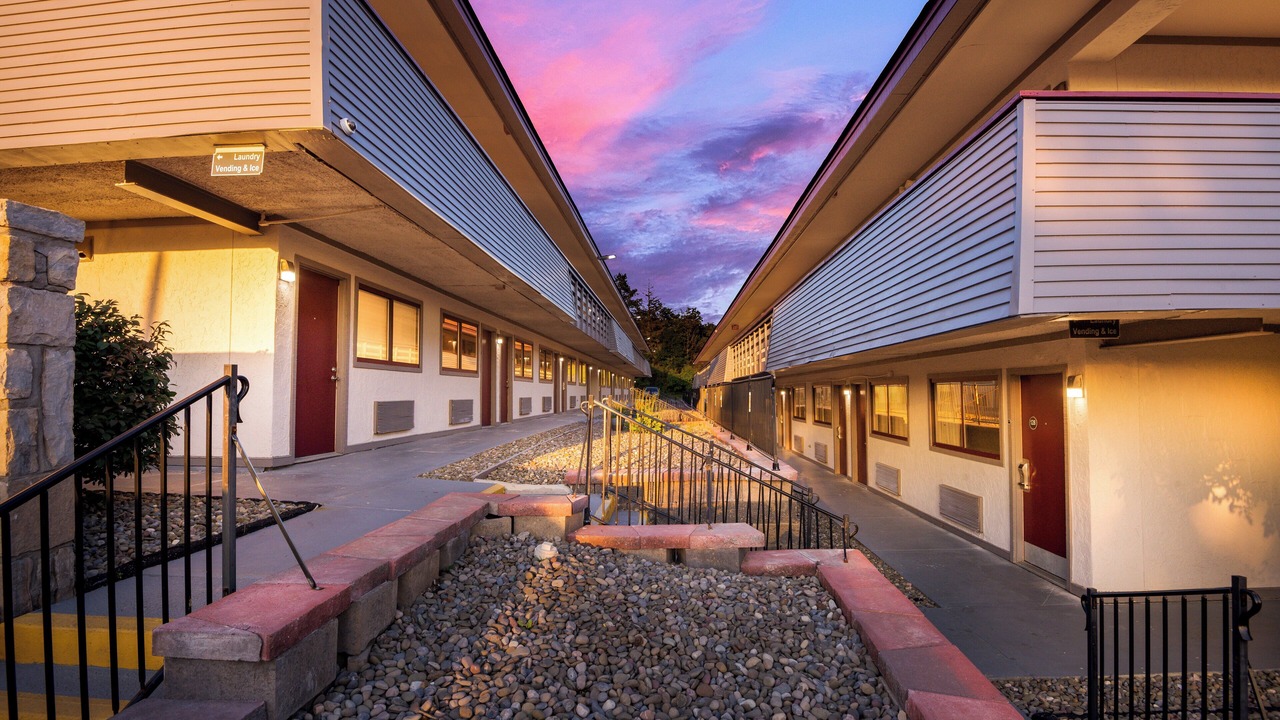 Photo of Outdoor in Johnson City