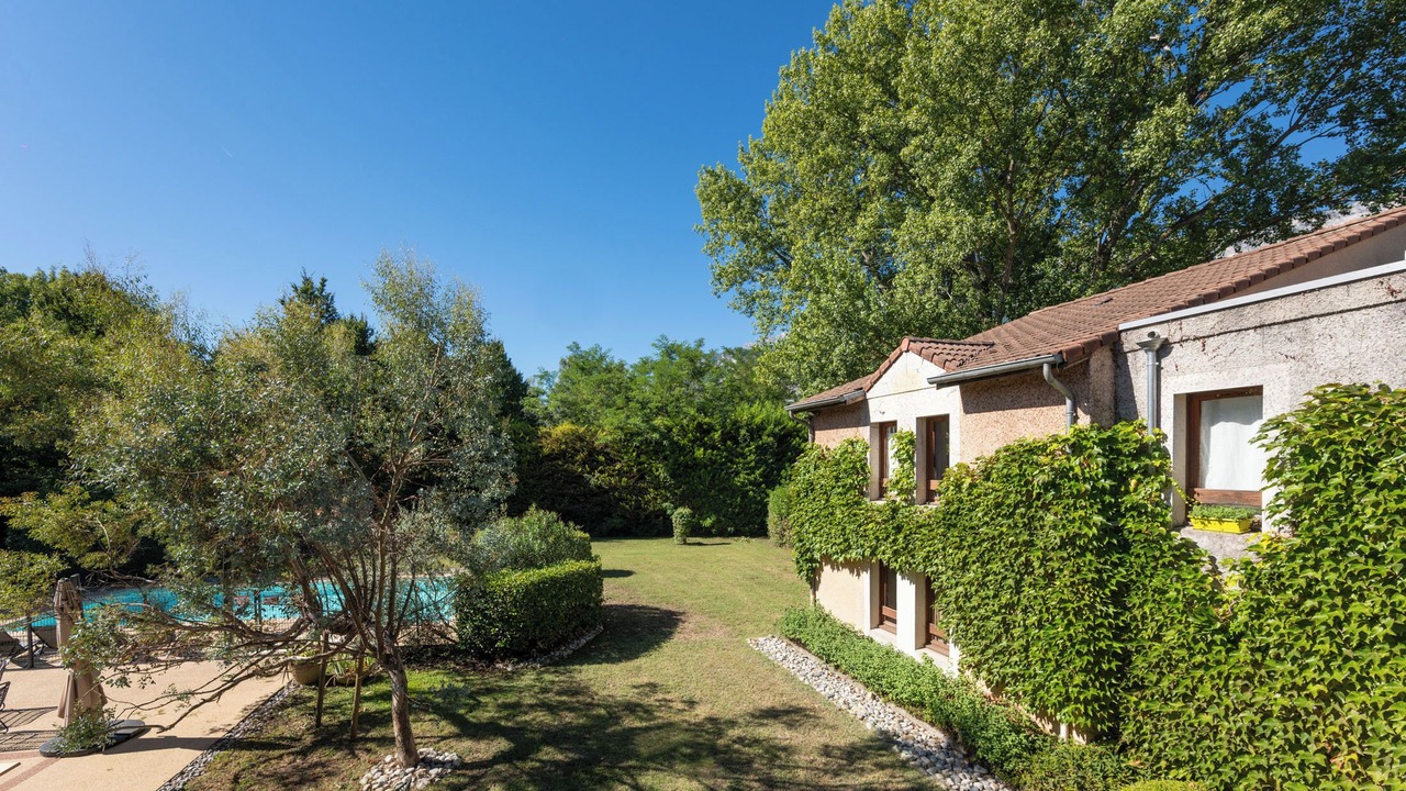 Photo of Outdoor in Claix