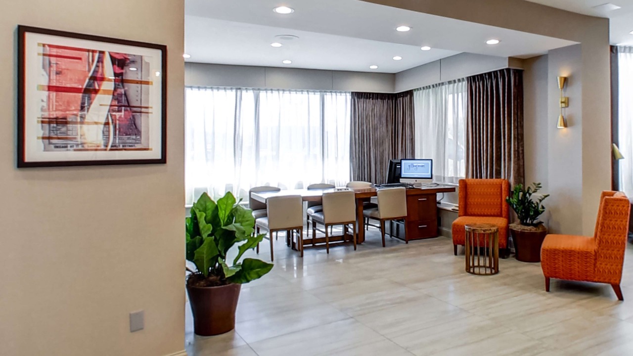 Photo of Others in Oak Lawn