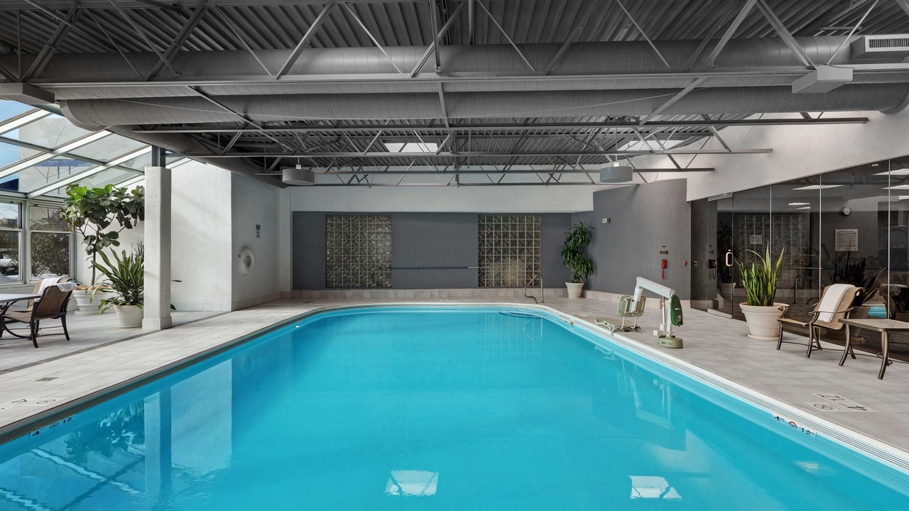 Photo of Outdoor in Oak Lawn