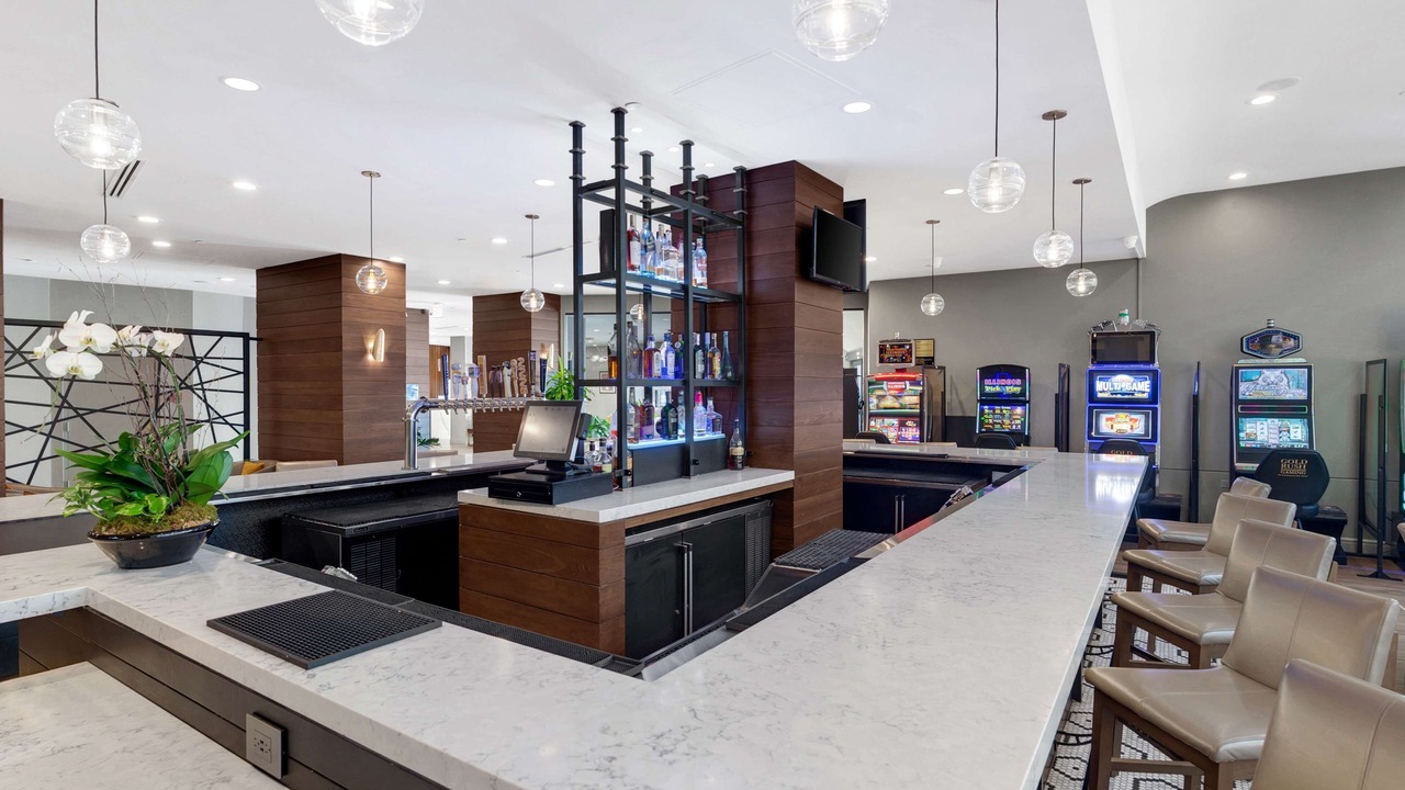 Photo of Others in Oak Lawn