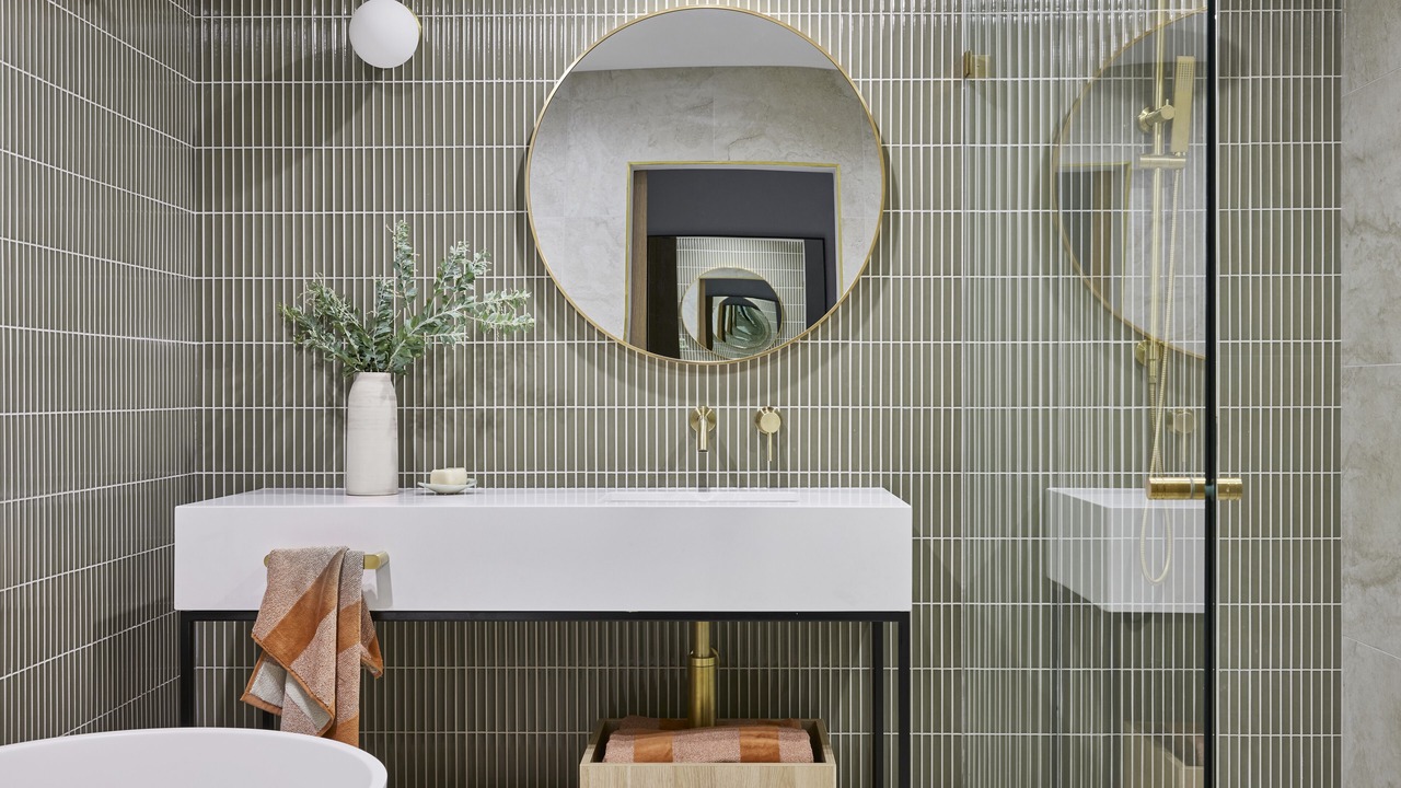 Photo of Others in Orange