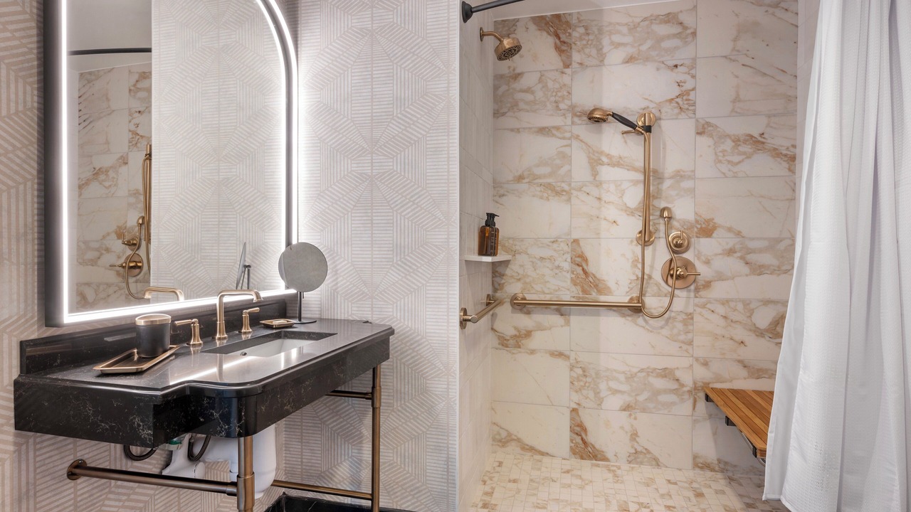 Photo of Bathroom in Wholesale District