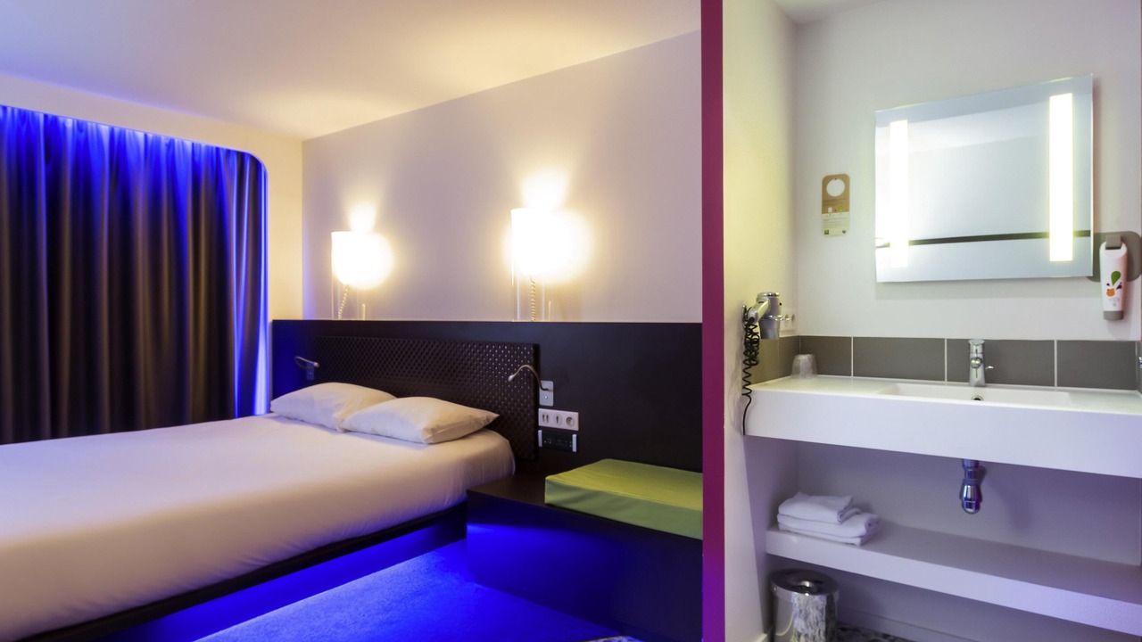 Photo of Bedroom in Caudan