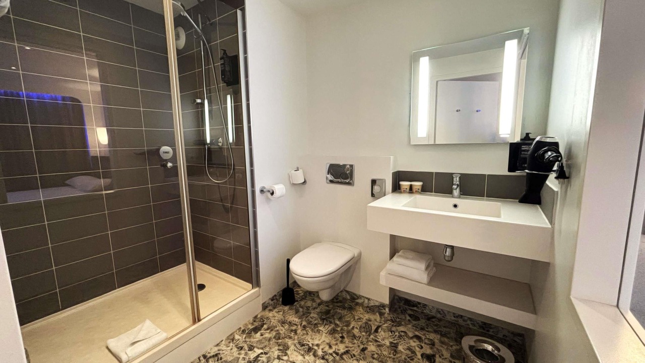 Photo of Bedroom in Caudan