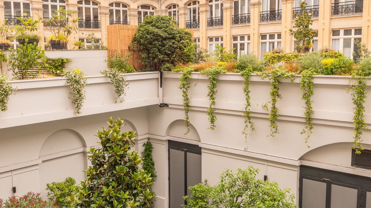 Photo of Patio Balcony in Quartier de la Folie-Mericourt