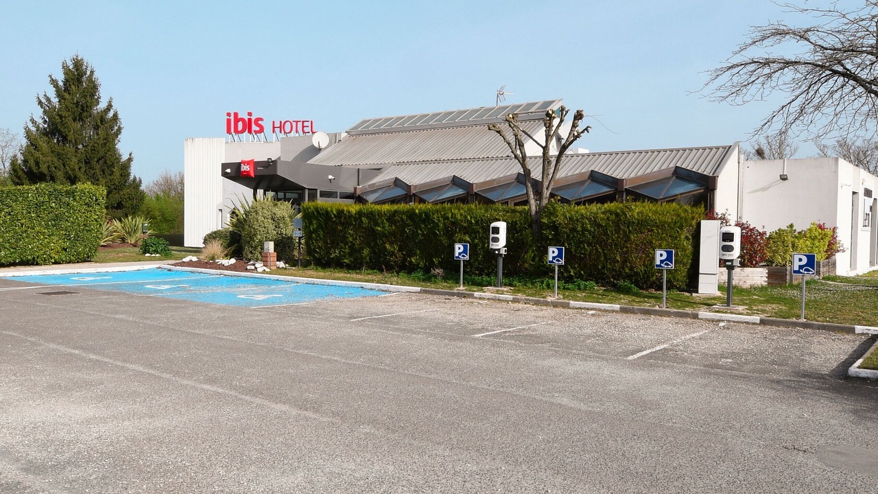 Photo of Others in Saintes