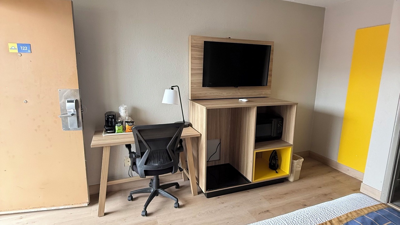 Photo of Bedroom in Shorter