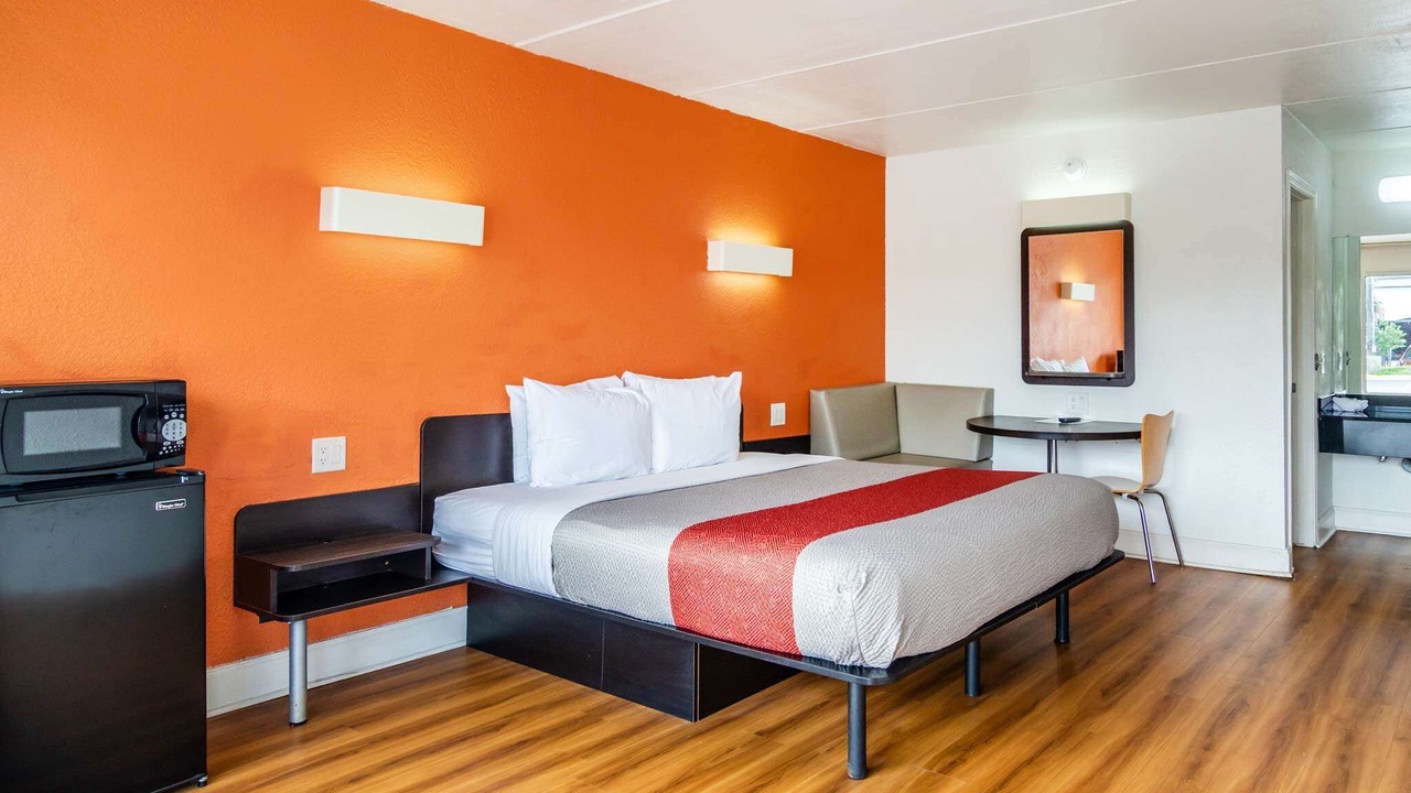 Photo of Others in Dock Junction