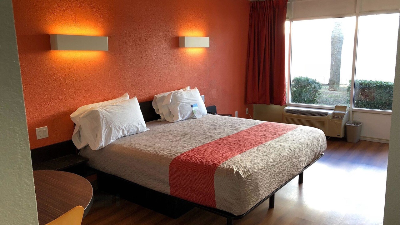 Photo of Others in Dock Junction