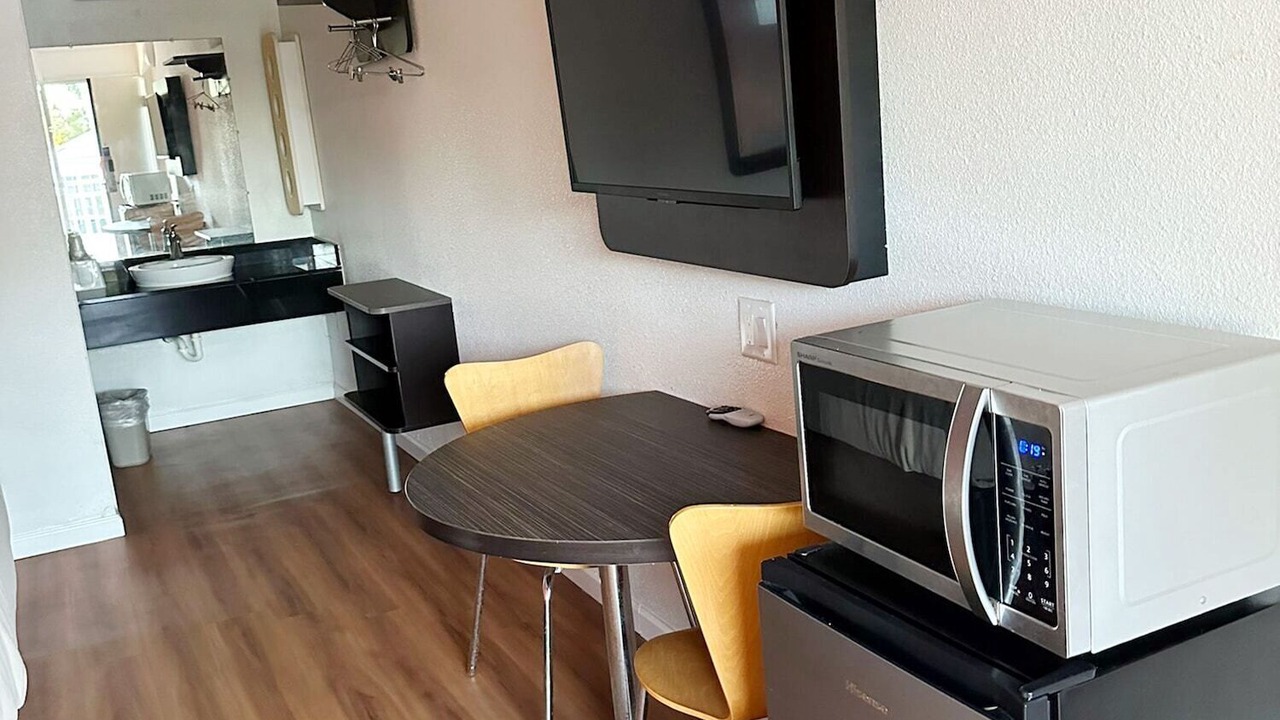 Photo of Others in Dock Junction