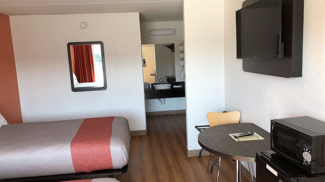 Photo of Others in Dock Junction