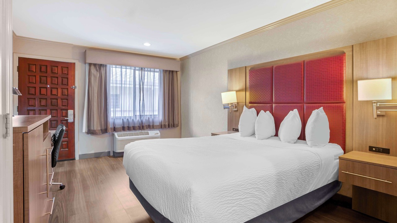 Photo of Kitchen in Westside Santa Cruz